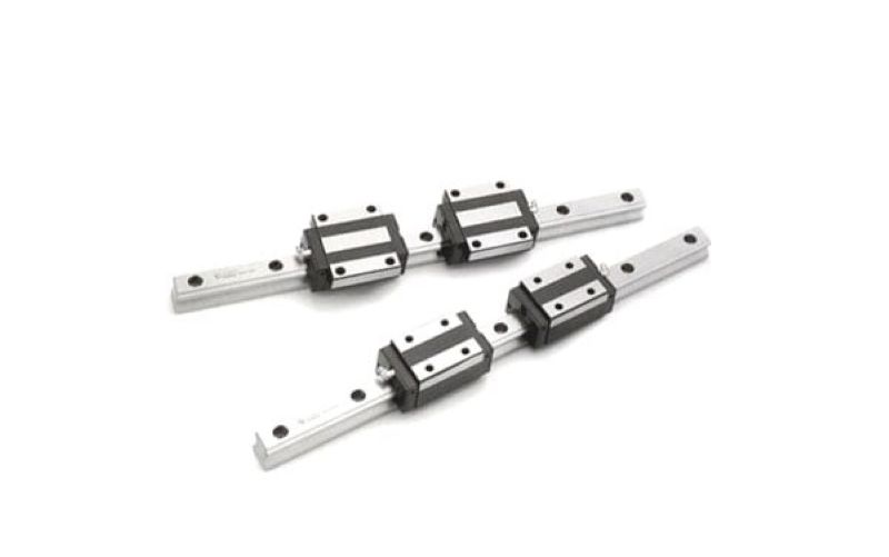 Thanh dẫn hướng SHS25V2QZSS+560L của THK